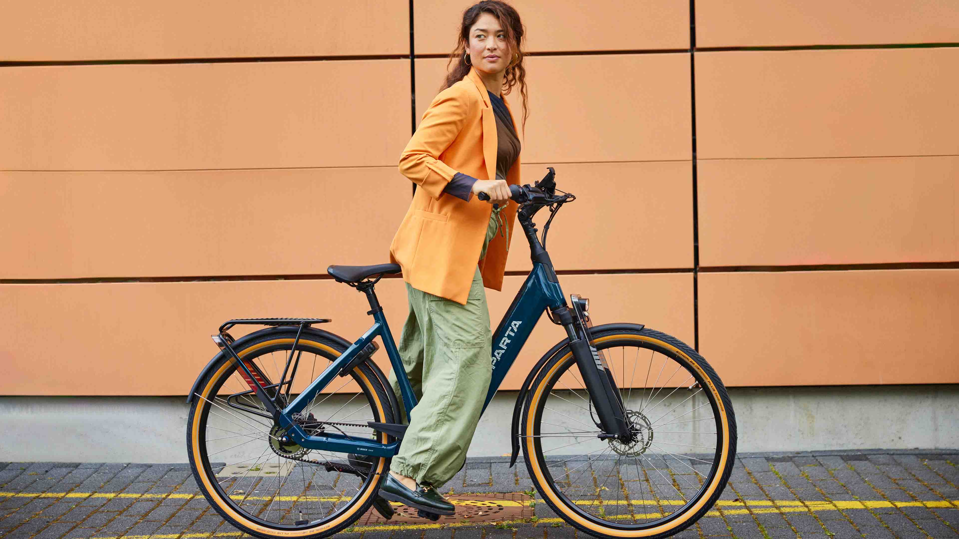 Seven reasons why e-bikes are the ideal means of transport for commuting
